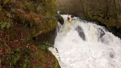 Dernier gros rapide de la gorge - 155 à l'échelle vigicrue de Corrèze